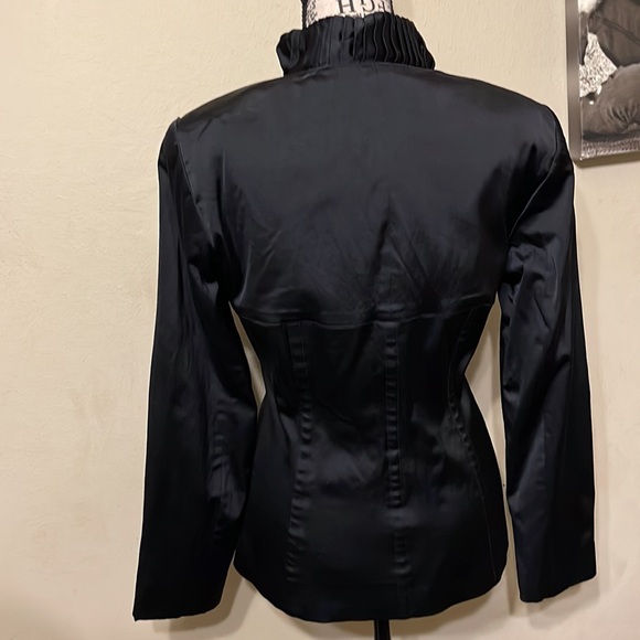 DD Collection, Black Ruffle Blazer, 4 - Picture 2 of 5